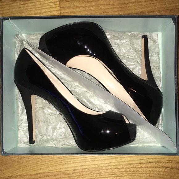 LA FENICE Gioia Peep Toe Platform Pump - Picture 4 of 5